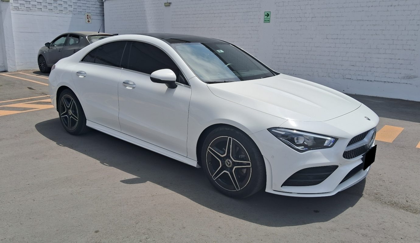 Mercedes Benz CLA200 AMG