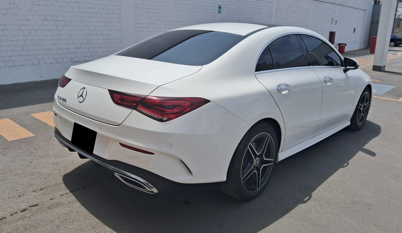 Mercedes Benz CLA200 AMG