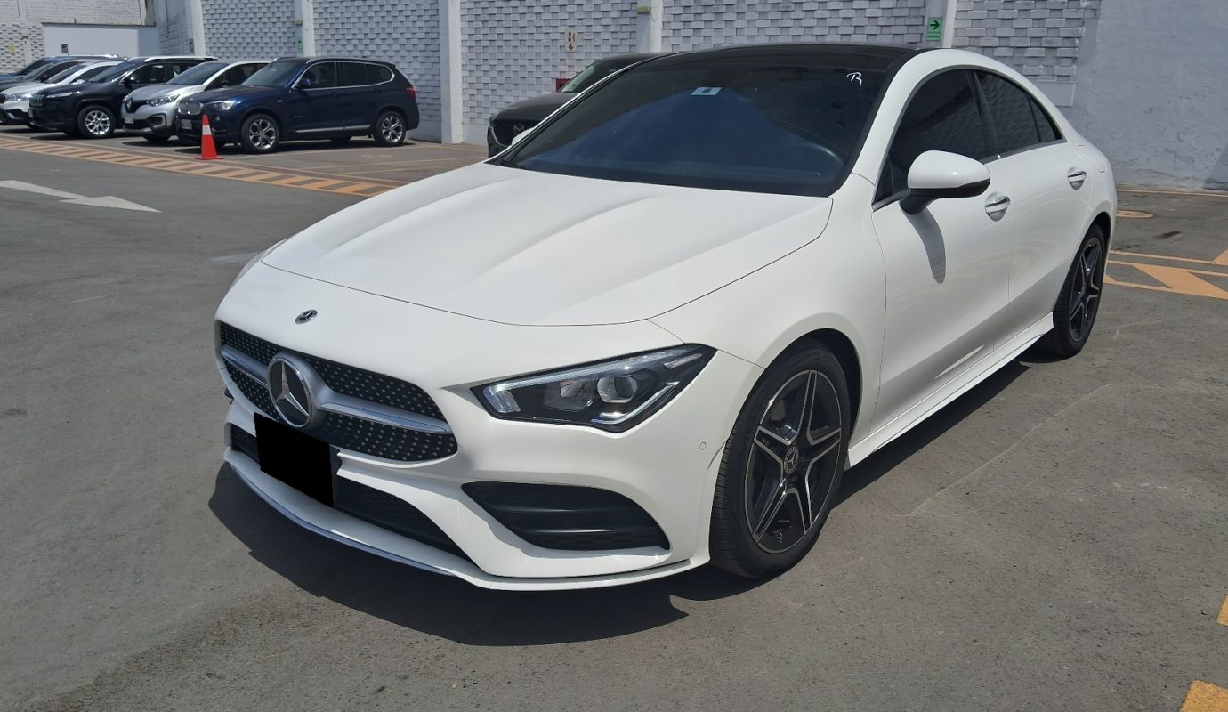 Mercedes Benz CLA200 AMG