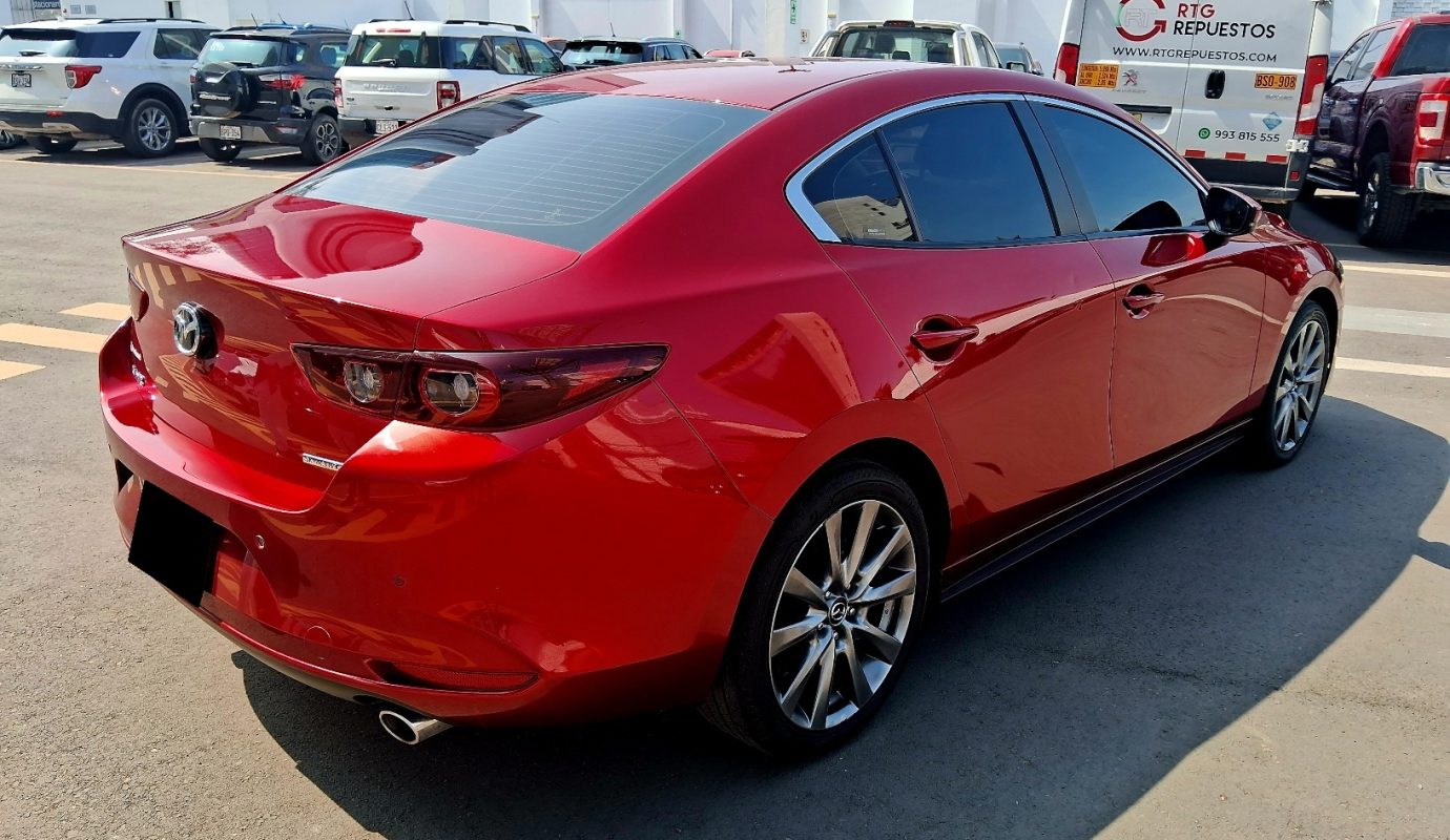 Mazda 3 Core