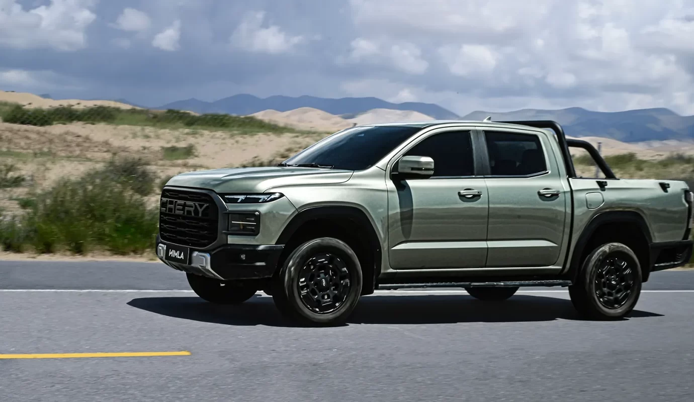 Himla 2.3T MT 4WD COM