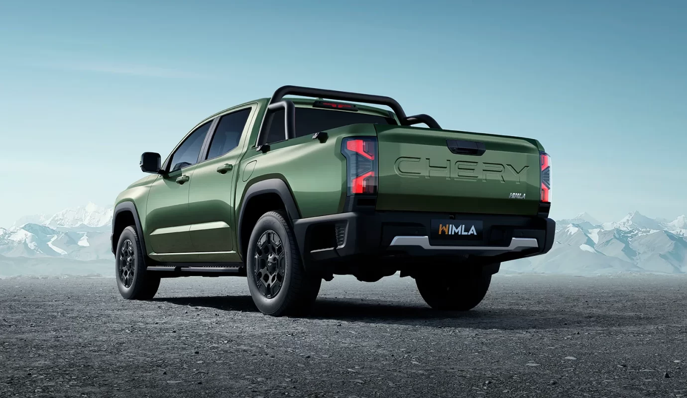 Himla 2.3T AT 4WD LUX