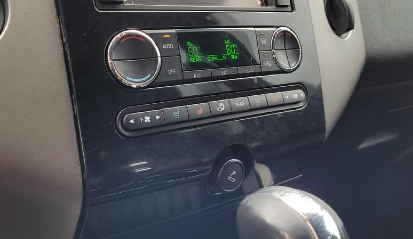 Ford Expedition 2011