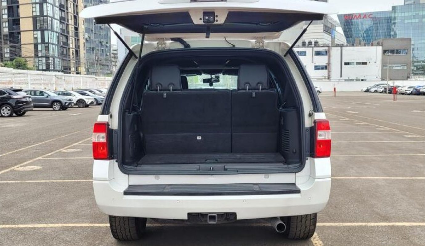 Ford Expedition 2011