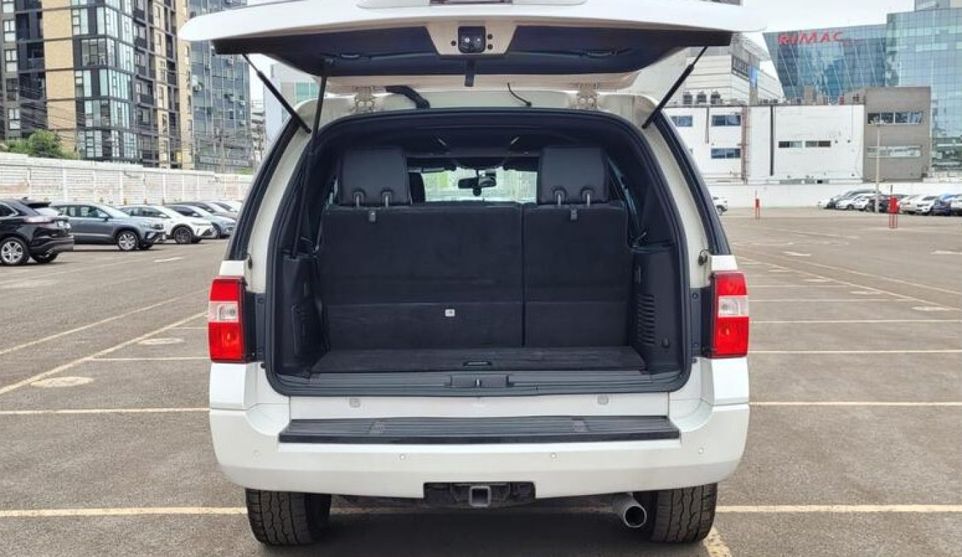 Ford Expedition 2011