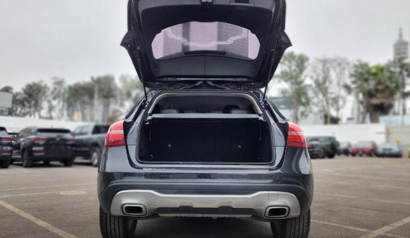 Mercedes Benz Gla 180 2018