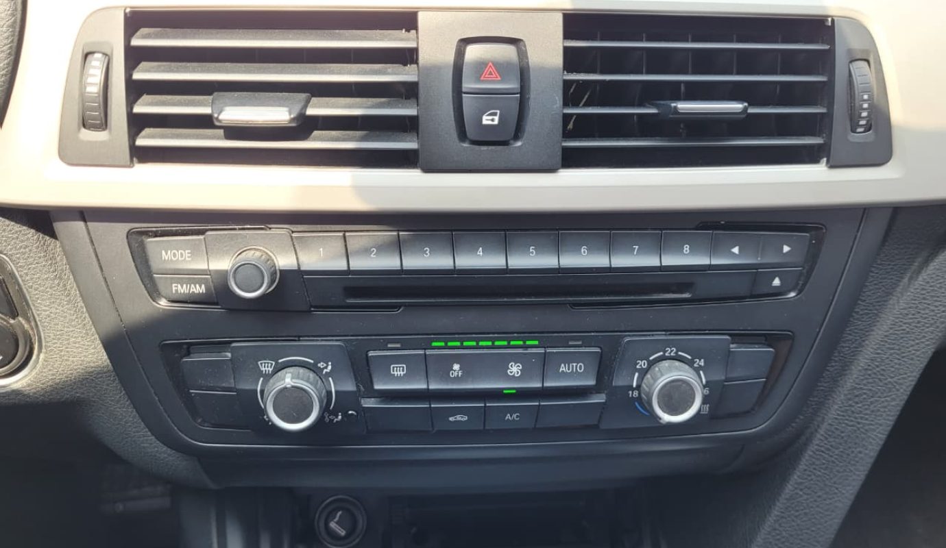 BMW 316i 2014 1.6L AT