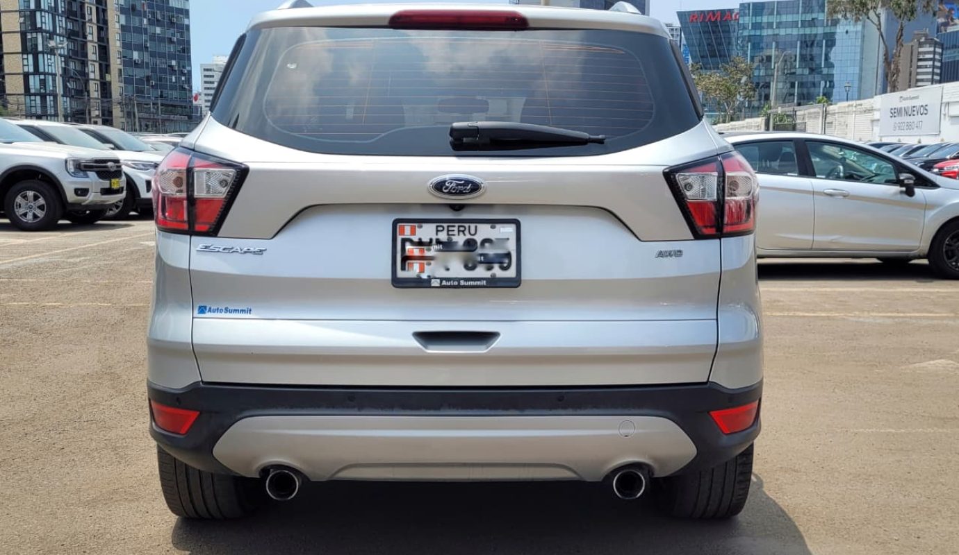 Ford ESCAPE SEL 2018 2.0L AT