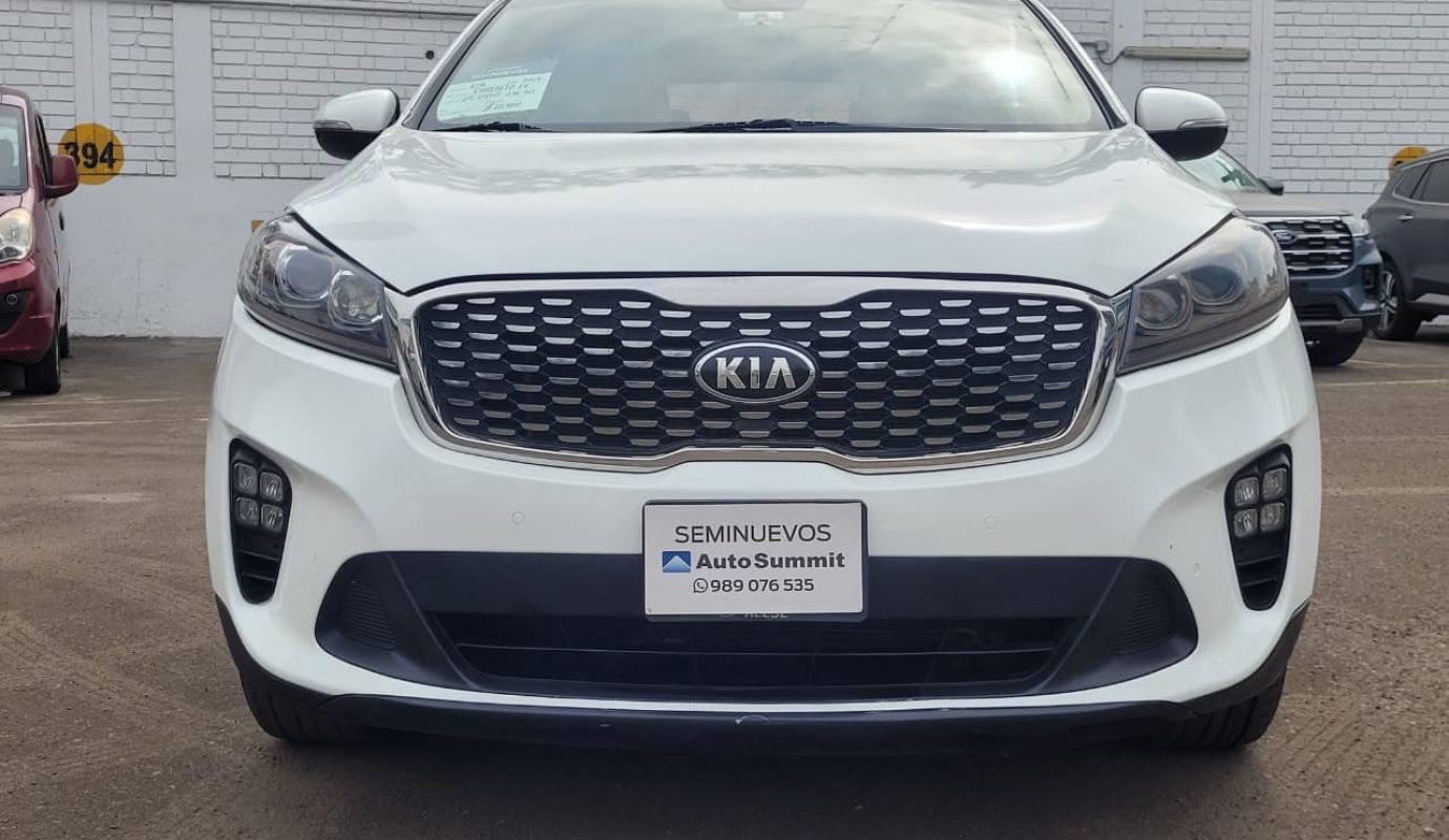 KIA SORENTO 2019 2.4L MT