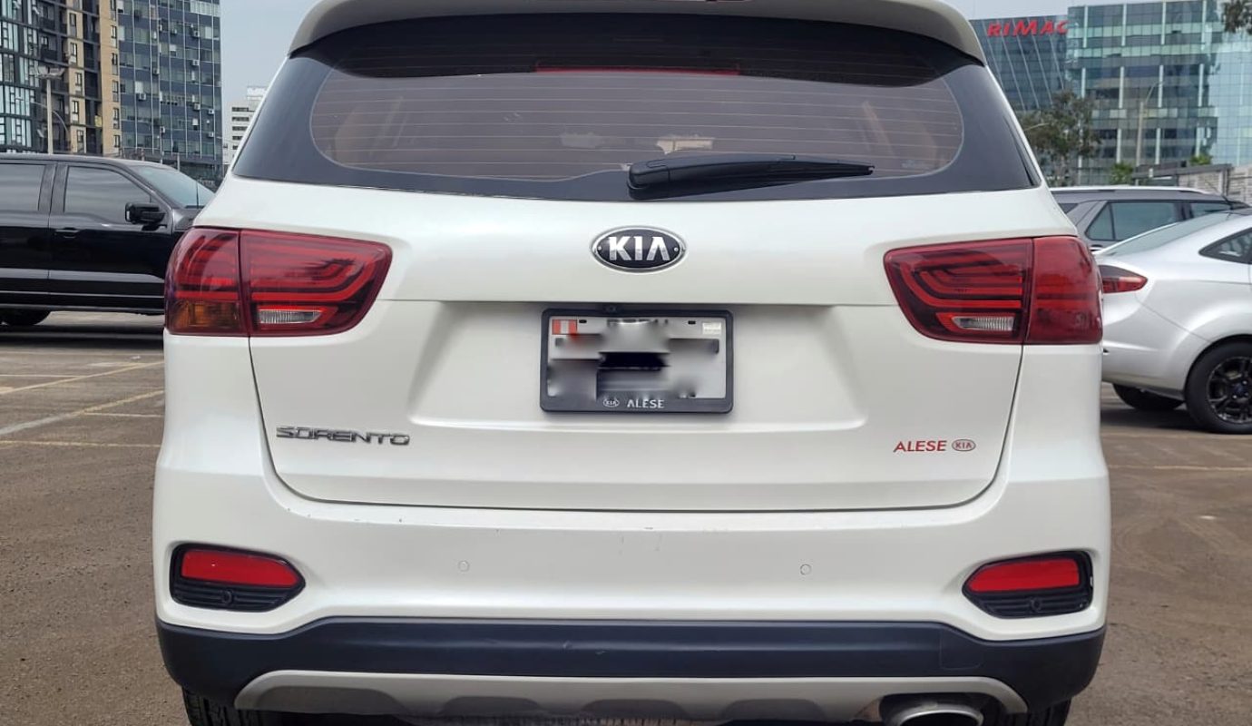 KIA SORENTO 2019 2.4L MT