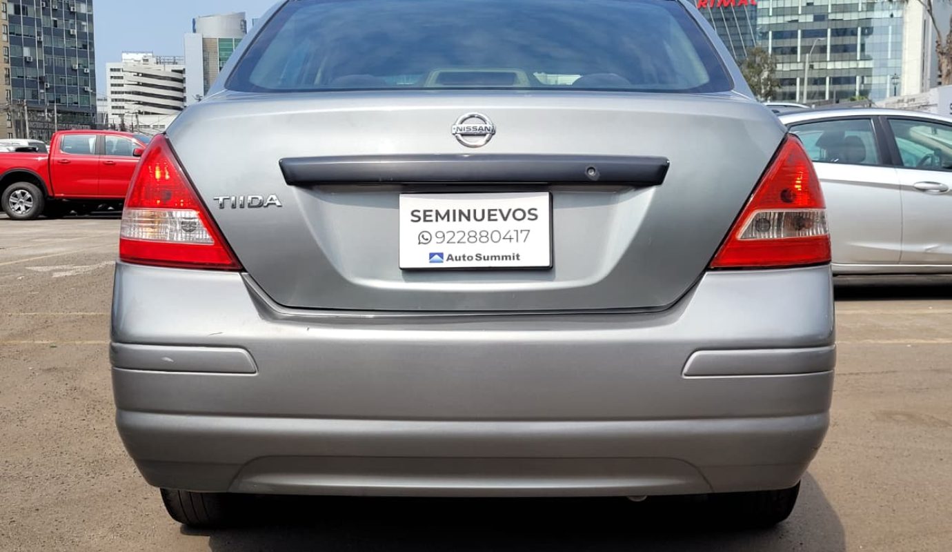 NISSAN TIIDA 2013 1.6L AT