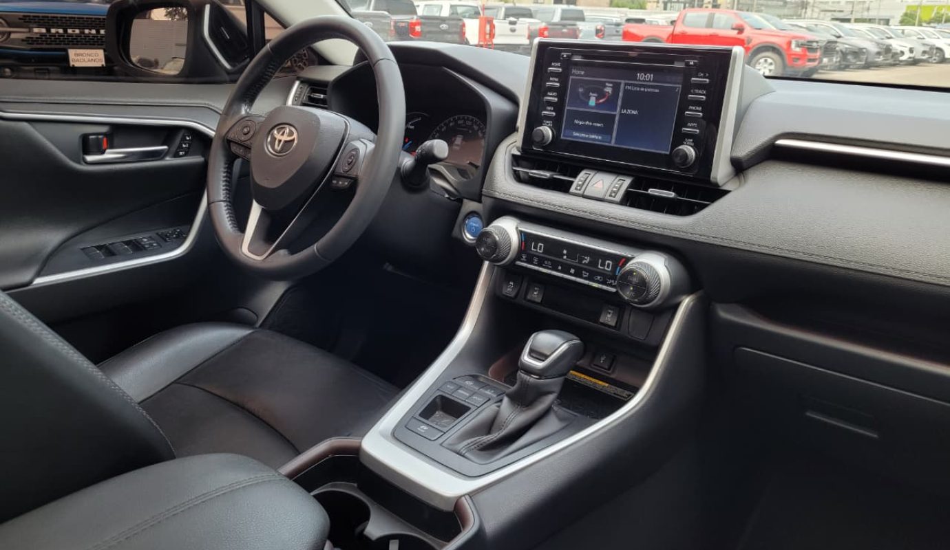 TOYOTA RAV4 HYBRID 2022 2.5L AT