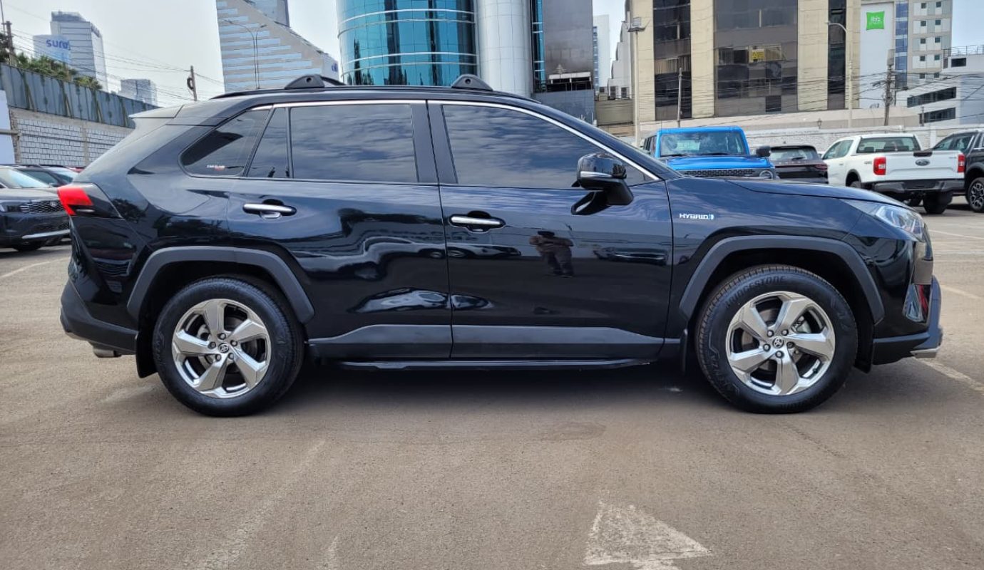 TOYOTA RAV4 HYBRID 2022 2.5L AT