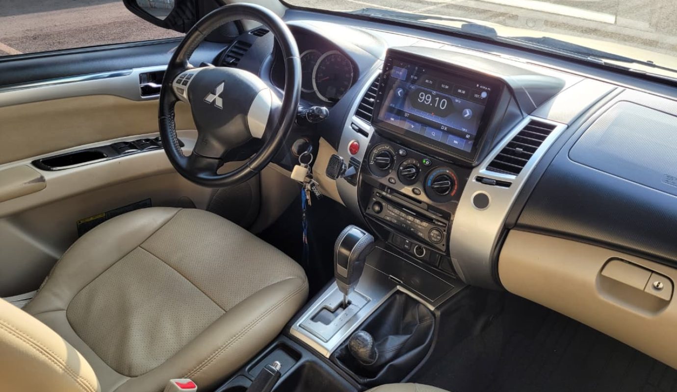 MITSUBISHI NATIVA 2010 3.5L 4X4 GLS AT