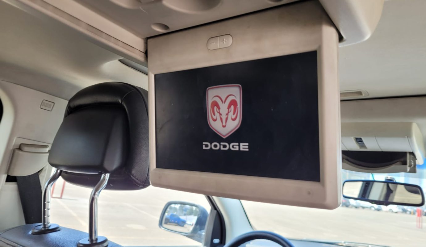 DODGE JOURNEY SXT 2010 4X2 2.4 AT