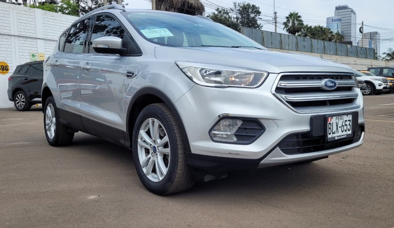 FORD ESCAPE SE 2019