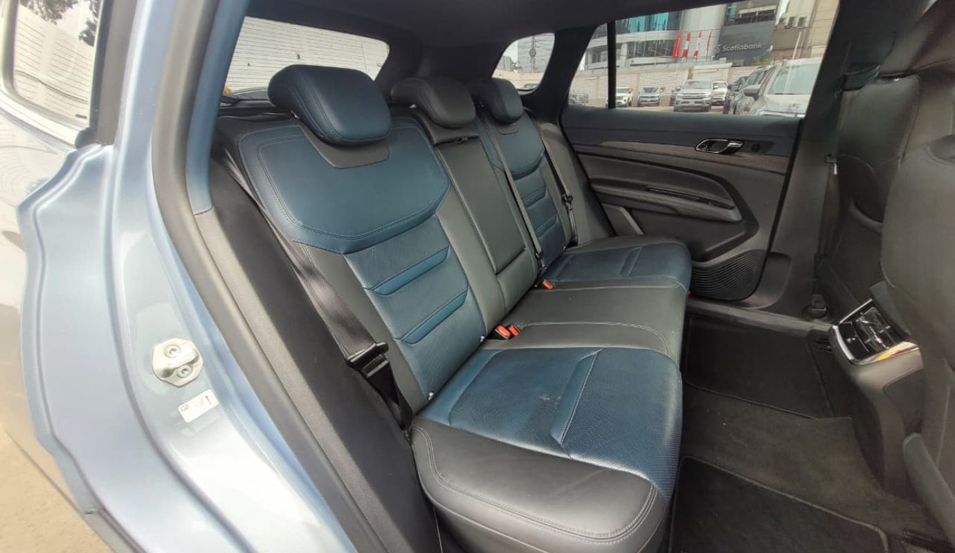 FORD TERRITORY TITANIUM 2025