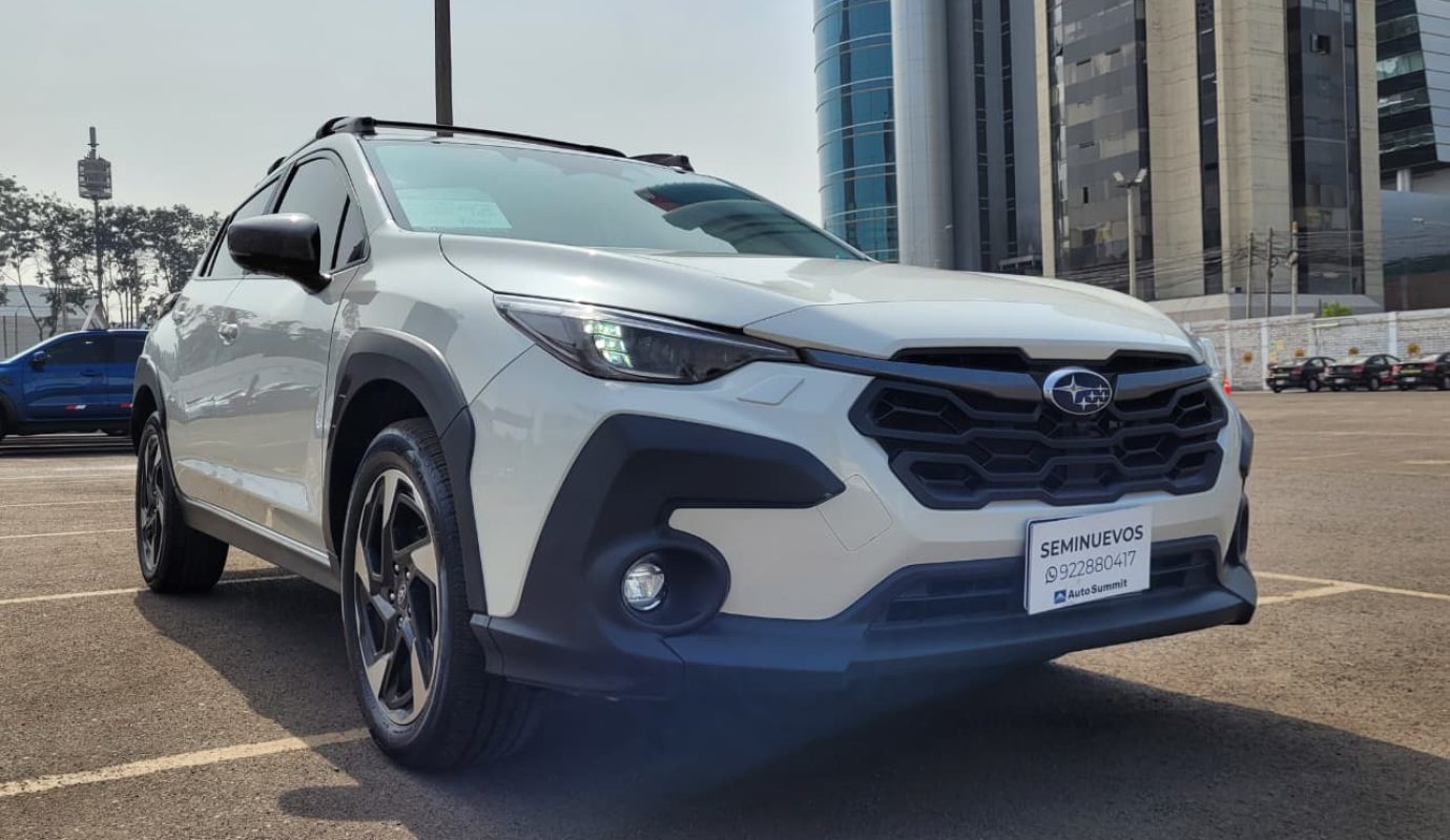 SUBARU CROSSTREK LIMITED 2025