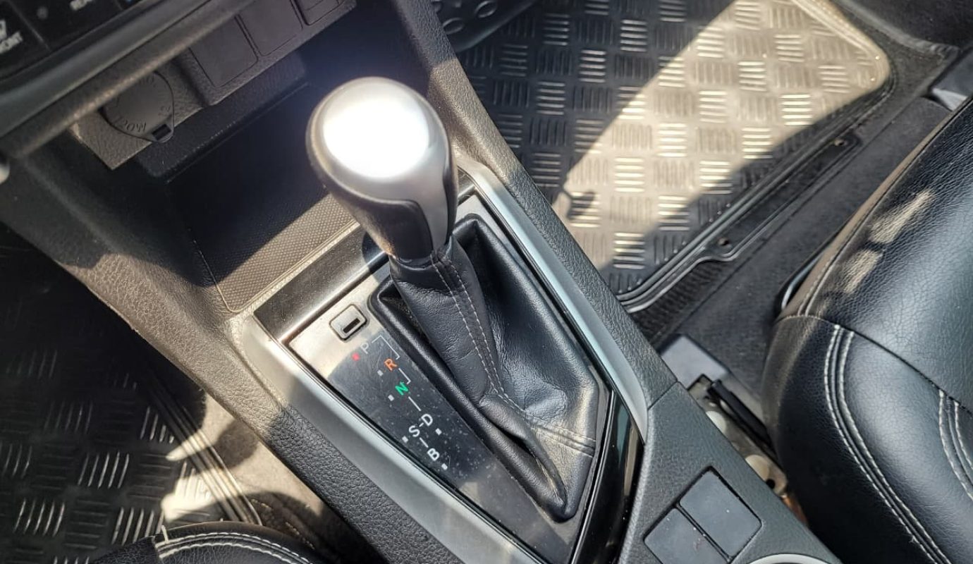 TOYOTA COROLLA PREMIUM 2017