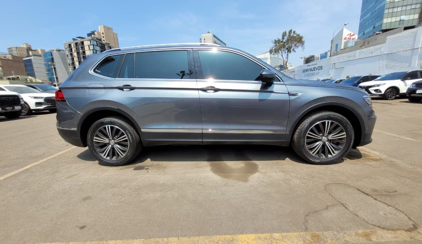 VOKLSWAGEN TIGUAN HIGHLINE 2018