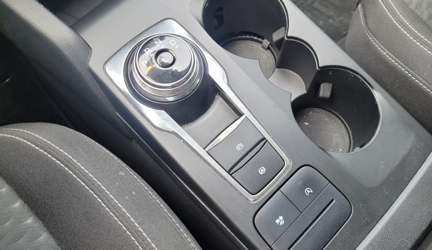 FORD ESCAPE TREND 2021