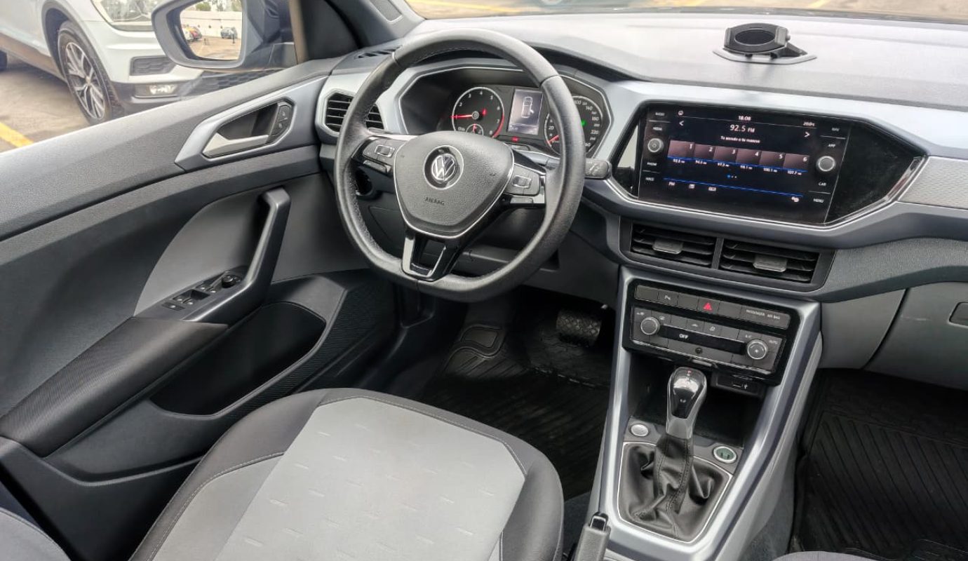 VOLKSWAGEN T-CROSS COMFORTLINE 2021
