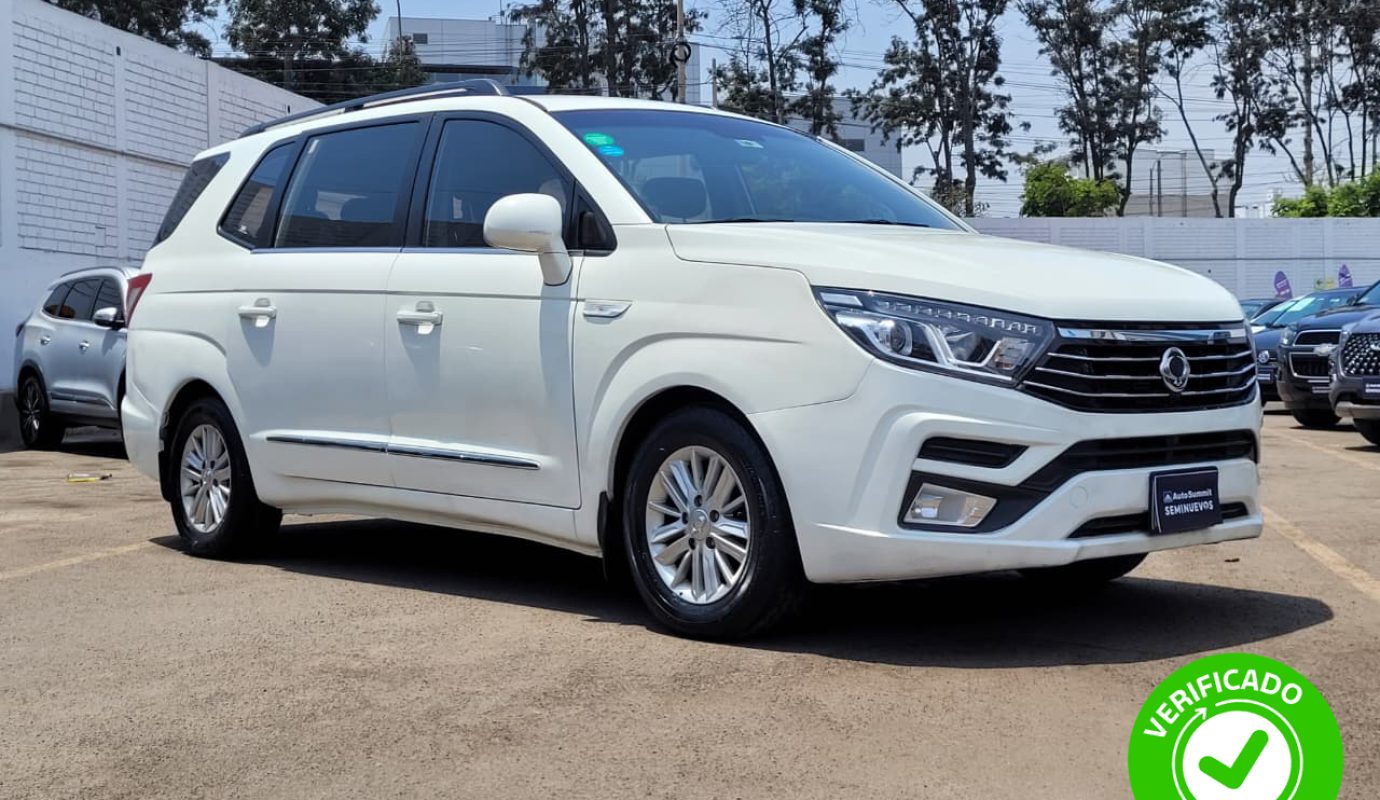 SSANGYONG RODUIS AUT 4X2 2021 2.0 AT