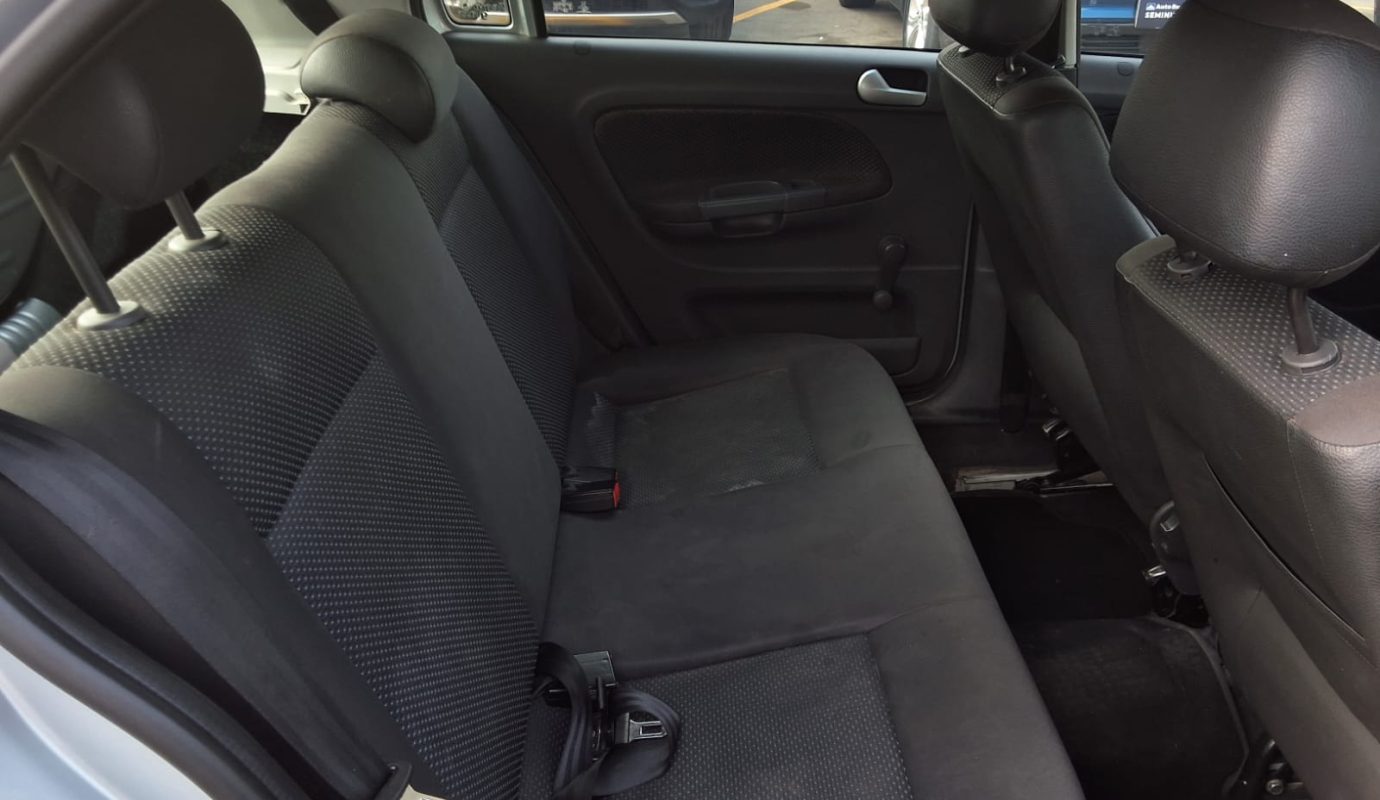 VOLKSWAGEN GOL CONFORT