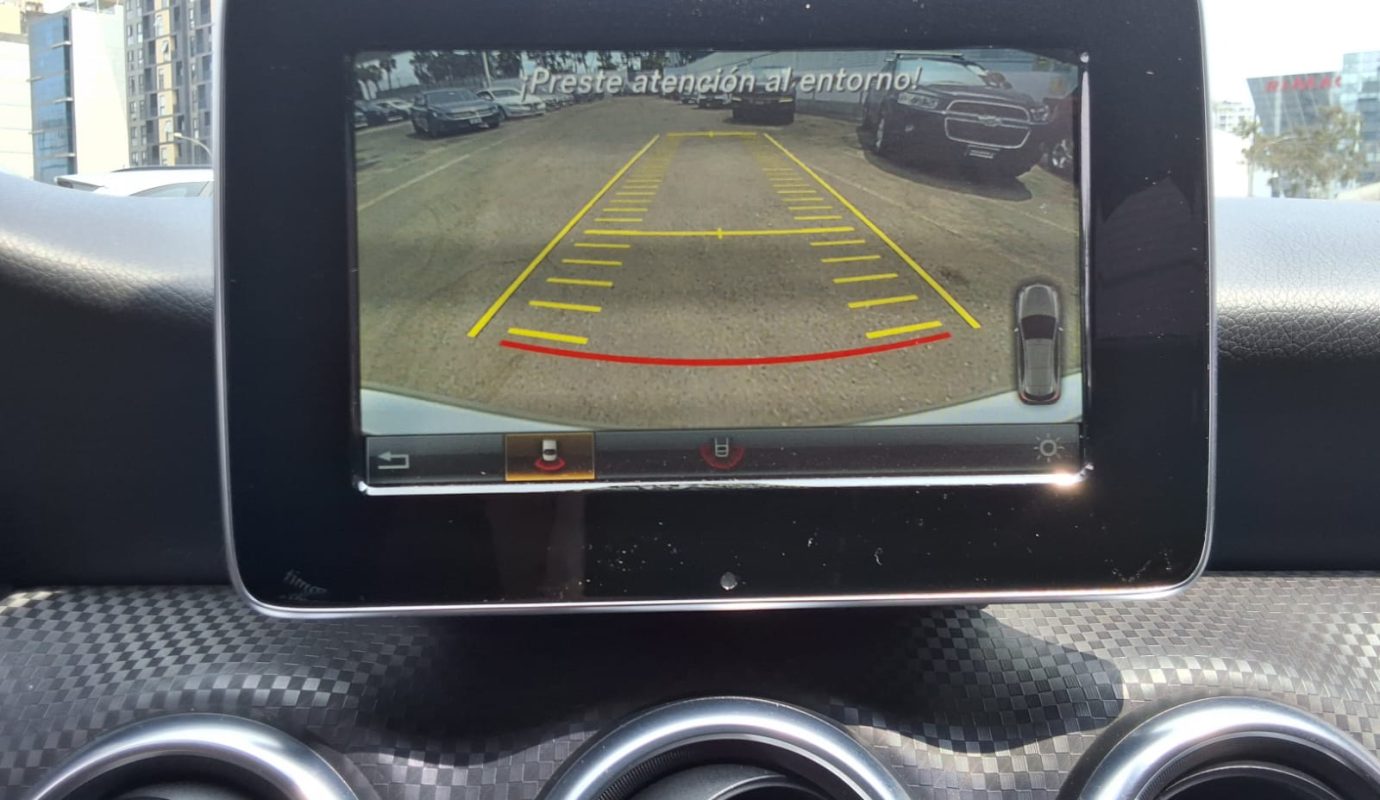 MERCEDES BENZ A200 URBAN 2018