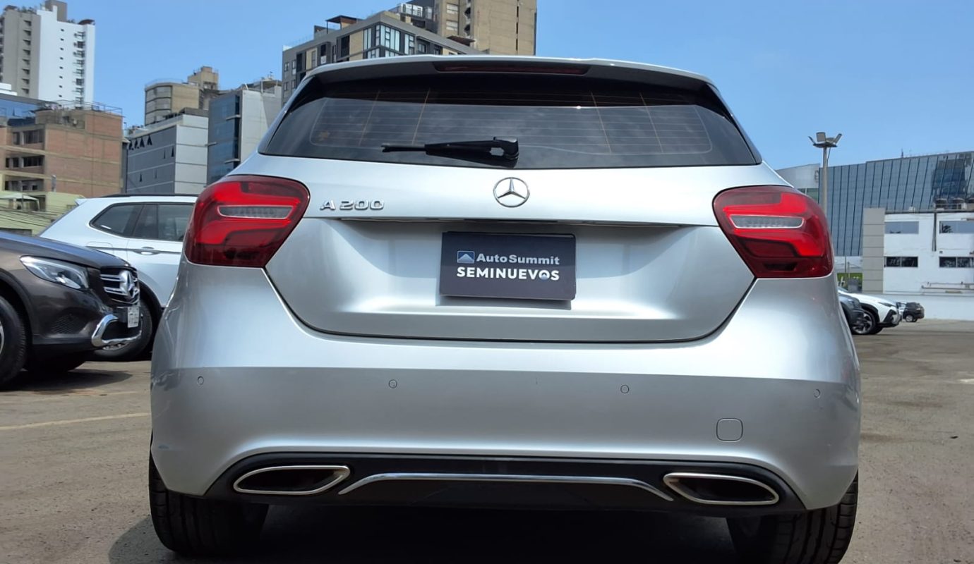 MERCEDES BENZ A200 URBAN 2018