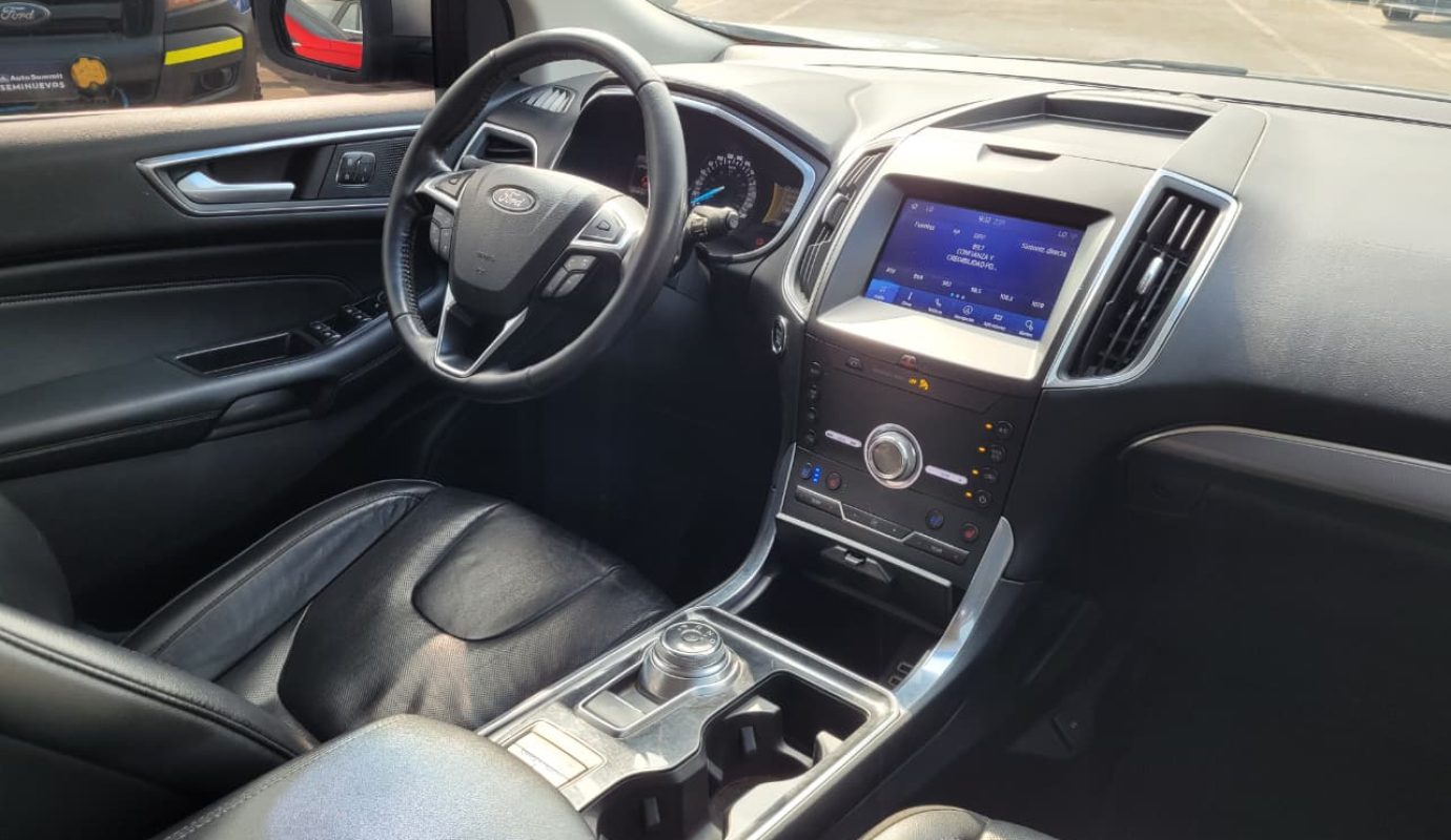 FORD EDGE TITANIUM 2.0