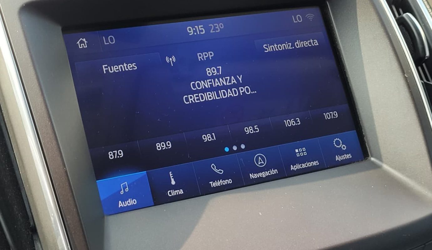 FORD EDGE TITANIUM 2.0