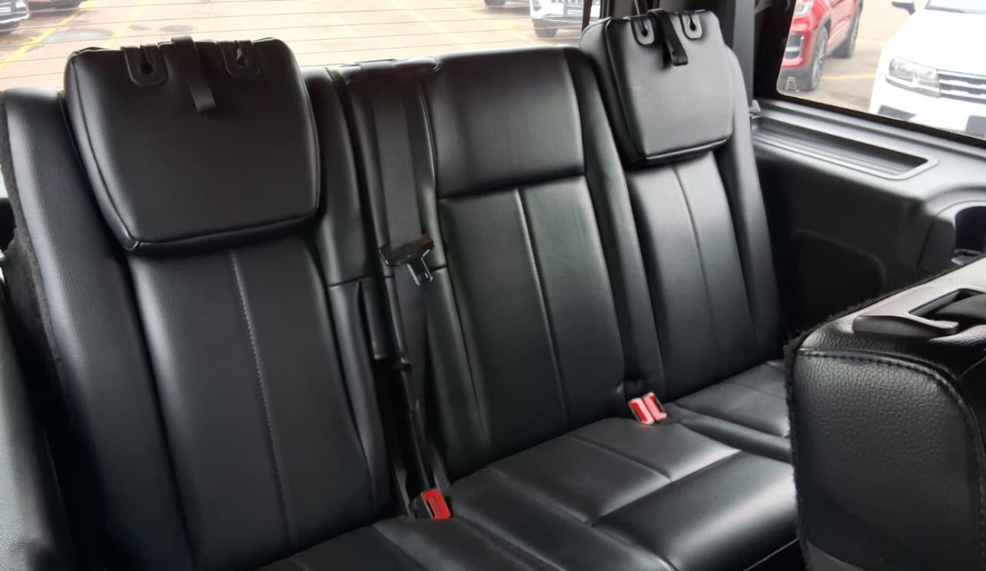 FORD EXPEDITION LIMITED