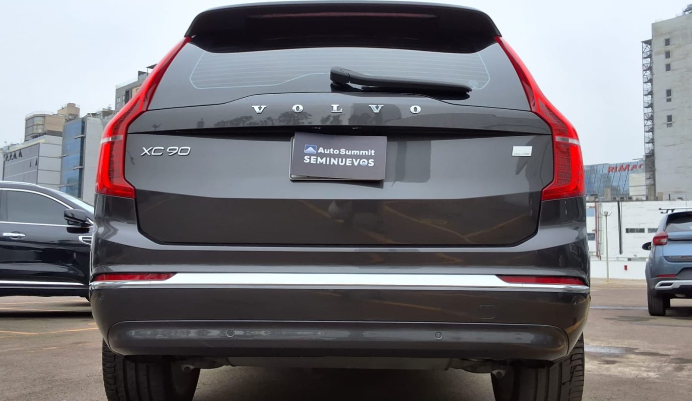 VOLVO XC-90