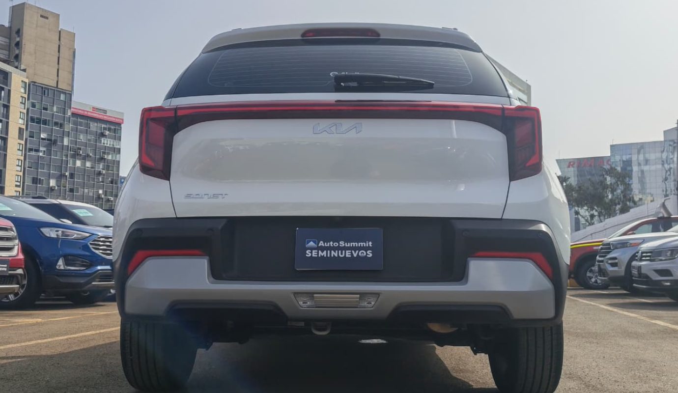 KIA SONET CVT LX ONE