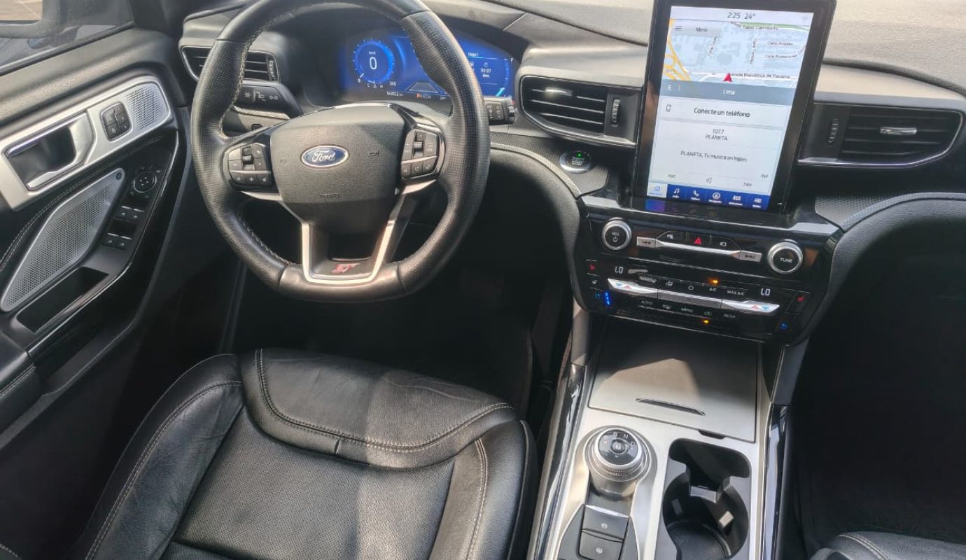 FORD EXPLORER ST 2021