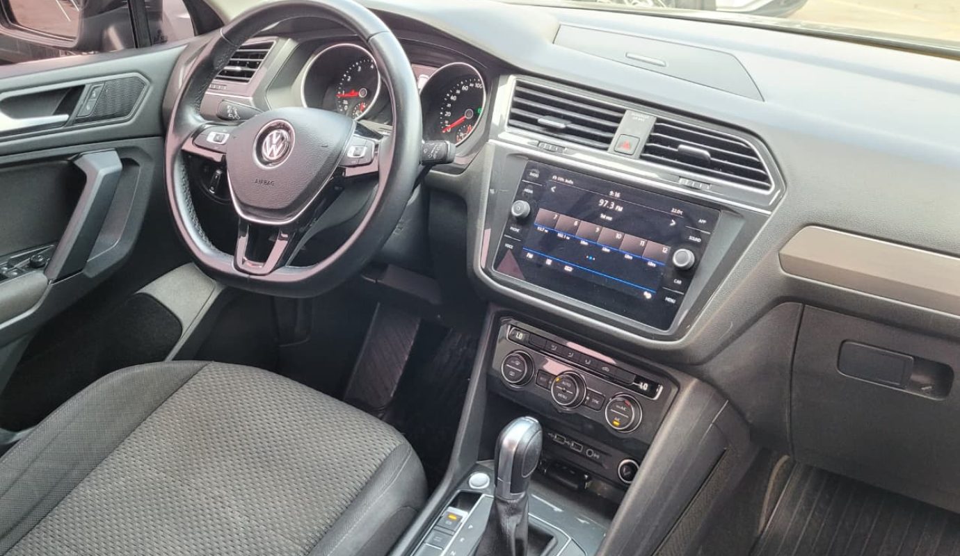 VOLKSWAGEN TIGUAN COMFORTLINE