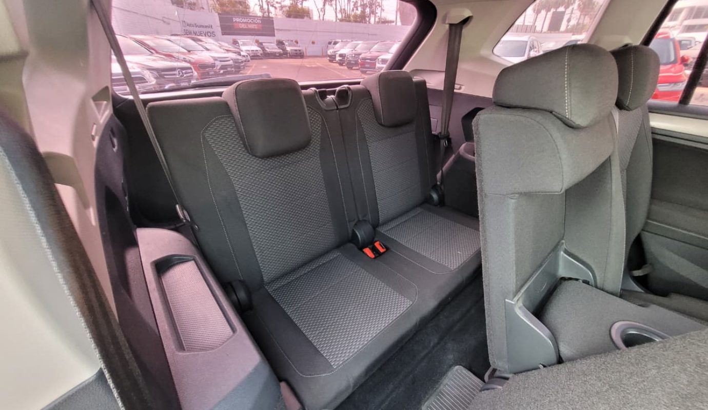 VOLKSWAGEN TIGUAN COMFORTLINE
