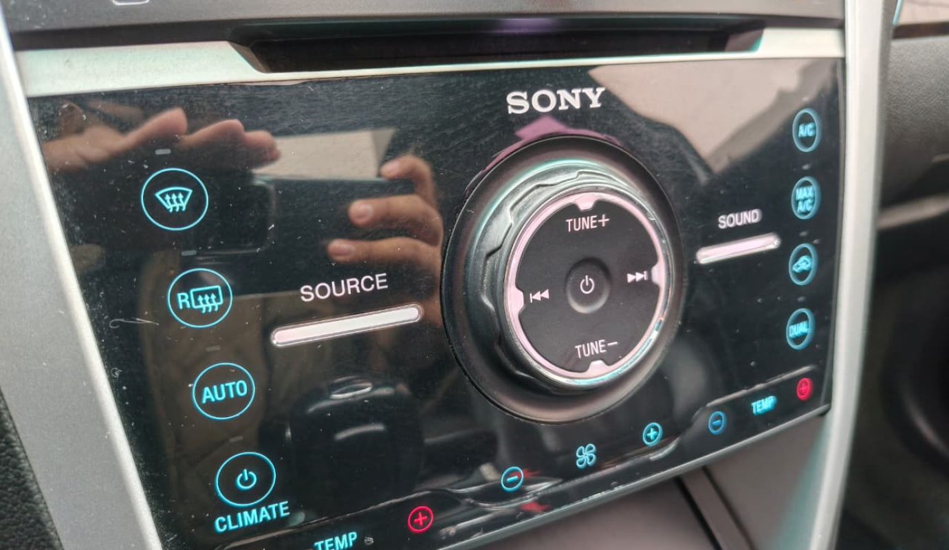 FORD EXPLORER LIMITED 2015