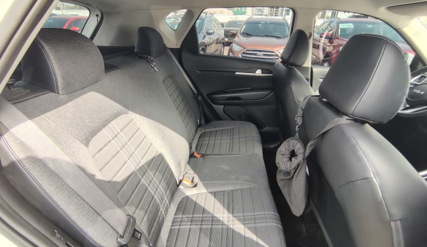 KIA SONET CVT LX ONE