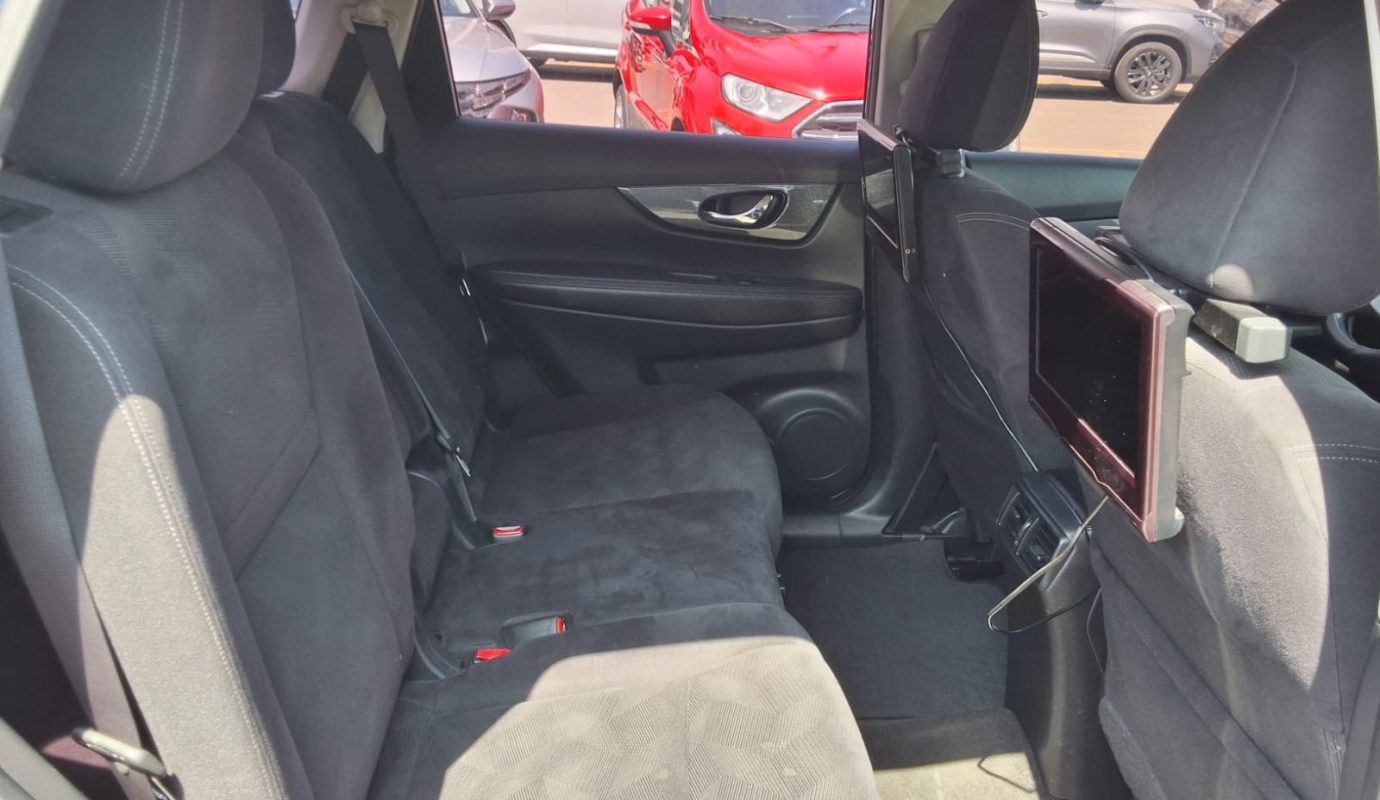 NISSAN XTRAIL FULL 4×2 2016 2.5L AT