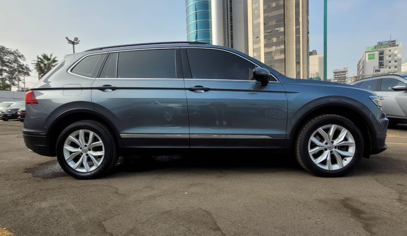 VOLKSWAGEN TIGUAN COMFORTLINE